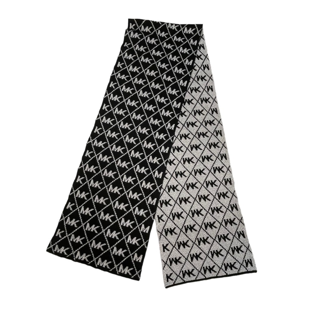 Micheal Kors Scarf